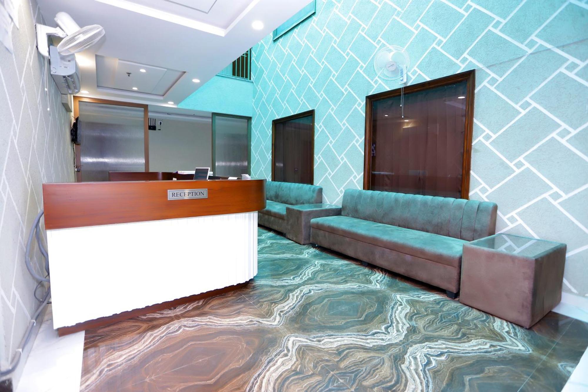 Hotel Nirvana Inn - Near Expo Mart Greater Noida Exterior photo