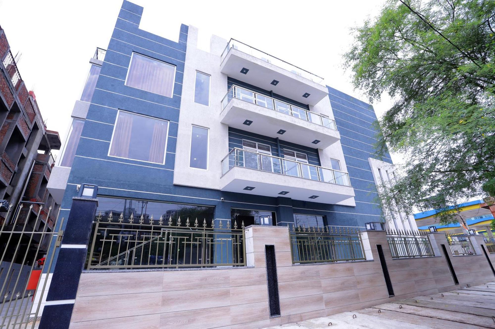 Hotel Nirvana Inn - Near Expo Mart Greater Noida Exterior photo